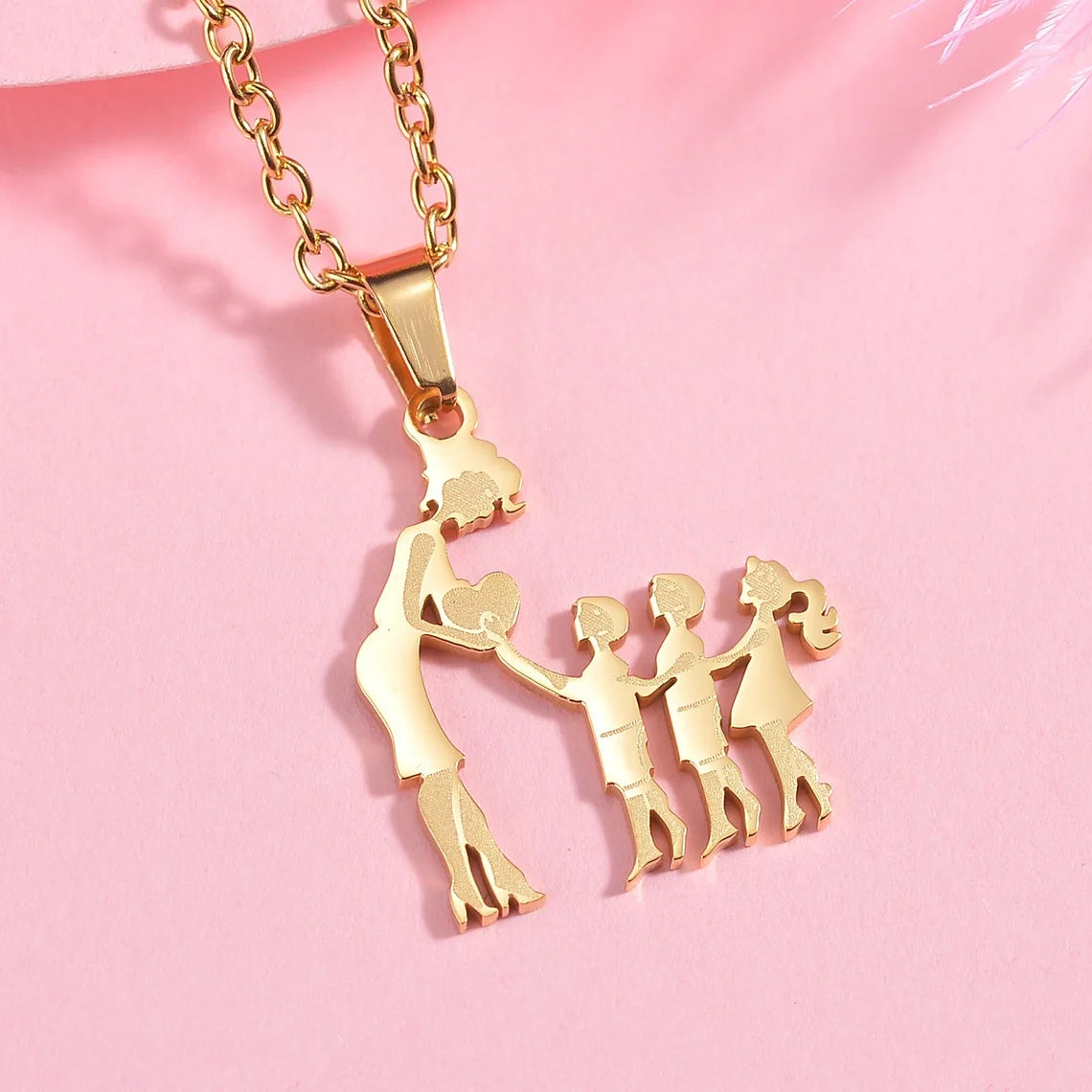 Stainless Steel Family Necklace – Mama Pendant Gift for Women & Kids | Birthday or Mother’s Day Jewelry for Girls & Boys