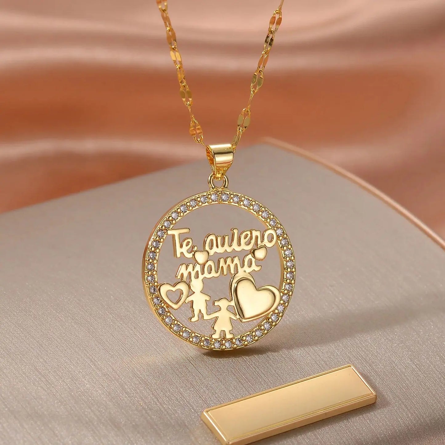 Stainless Steel Family Necklace – Mama Pendant Gift for Women & Kids | Birthday or Mother’s Day Jewelry for Girls & Boys