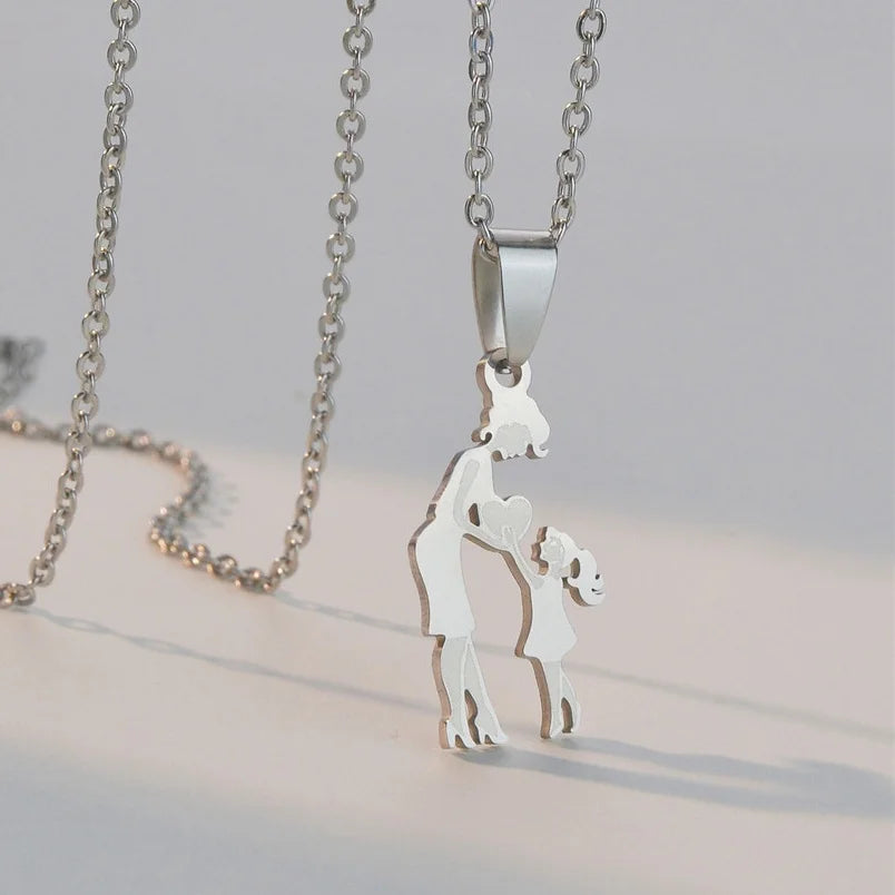 Stainless Steel Family Necklace – Mama Pendant Gift for Women & Kids | Birthday or Mother’s Day Jewelry for Girls & Boys